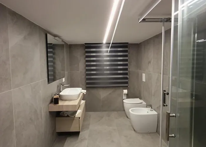Luxury Felice Marine بيت ضيافة